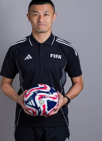 傅明：执法世界杯展现中国裁判风采