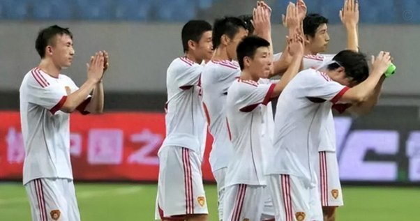 严禁低级失误！国足主帅邵佳一下达必胜令，主场迎战泰国