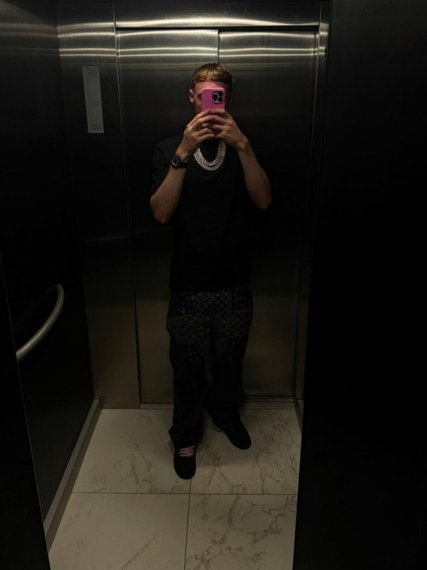 帕尔默女友普拉提庆生照引热潮