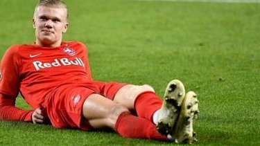 重磅！克洛普首秀穿的灰毛衣来自AlphaTauri，售价260欧元